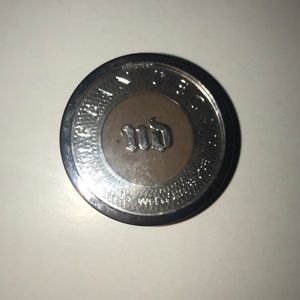Urban Decay Single Eyeshadow in Faint